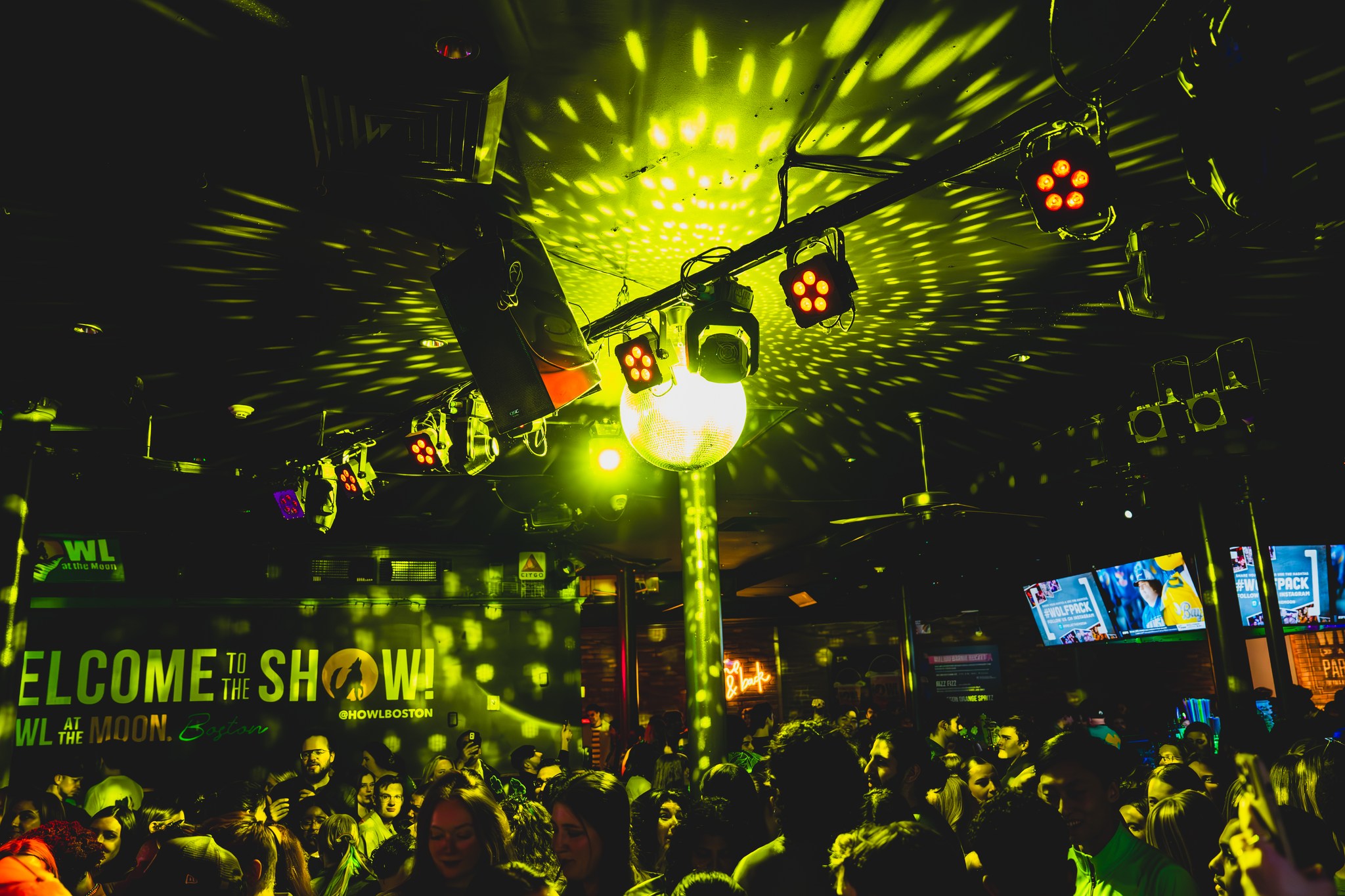 Howl at the Moon Boston