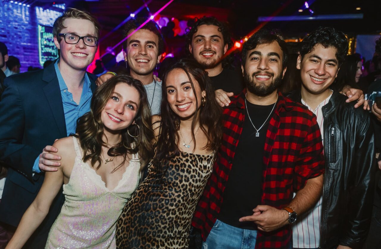 Celebrate your graduation at Howl at the Moon with an unforgettable night of live music, drinks, and high-energy entertainment. Perfect for college grads, friends, and families, Howl at the Moon graduation parties offer a fun, group-friendly atmosphere with a packed dance floor and request-driven piano show. Whether you're planning a night out or a full graduation celebration, it’s one of the best places to celebrate graduation with friends and create lasting memories.